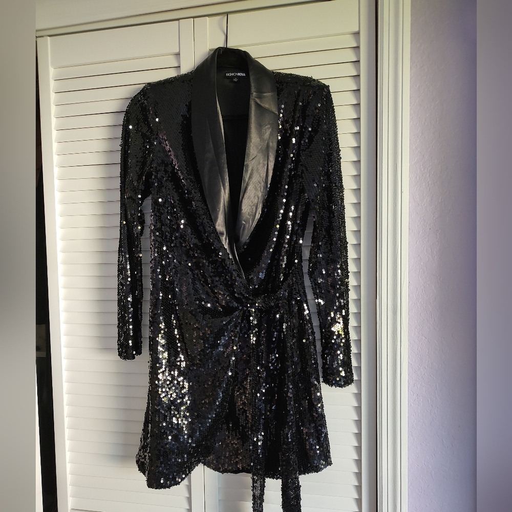 Fashion Nova Sequin Tuxedo Style Wrap Dress